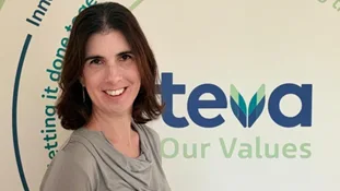 Con el respaldo de un acuerdo de hasta 500 millones de dólares, Teva impulsa un anticuerpo experimental para la celiaquía y el vitíligo
