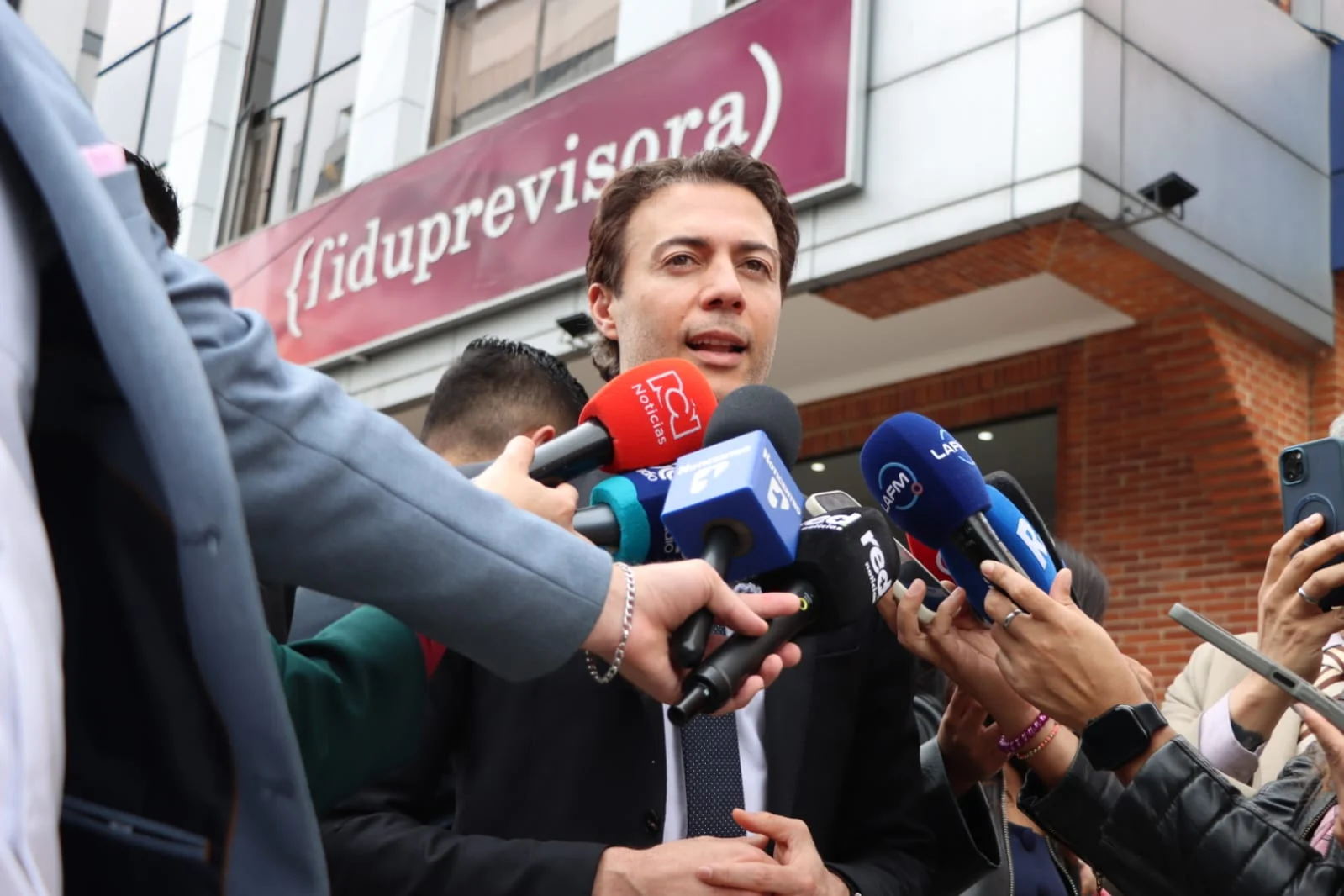 La Superintendencia Nacional de Salud avanza en las acciones de inspección, vigilancia y control sobre el modelo de salud del Fondo de Prestaciones Sociales del Magisterio (FOMAG), a través de una auditoría integral y del seguimiento permanente para garantizar la atención de más de 800.000 usuarios, entre docentes, pensionados y sus familias.