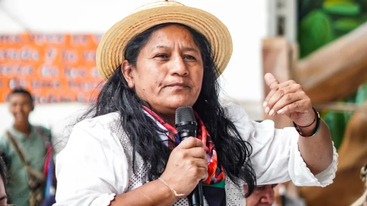 Lo ocurrido este martes en la ciudad de Popayán durante la visita del senador y candidato presidencial Iván Cepeda generó profunda indignación entre padres de familia, ciudadanos y sectores educativos.
