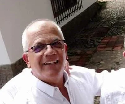 Mi única respuesta es: Dios no quiere que jamás arrebaten tu existir, él es el único dueño y señor de nuestras vidas, en su quinto mandamiento nos dice: " NO MATARÁS".