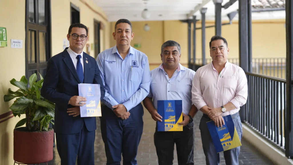 Como parte de su compromiso con el fortalecimiento de la educación superior y con el propósito de ampliar las oportunidades de acceso a la Educación Superior y acompañar a los jóvenes en la construcción de sus proyectos de vida, la Institución Universitaria Colegio Mayor del Cauca, UNIMAYOR, a través del Rector, Héctor Sánchez Collazos, firmó un nuevo convenio académico con las instituciones educativas Francisco Antonio Ulloa y el Melvin Jones, de Popayán, y la Institución Educativa Madre de Dios, del municipio de Piendamó, dando apertura al nuevo programa interinstitucional de la región denominado "Conexión Educativa".