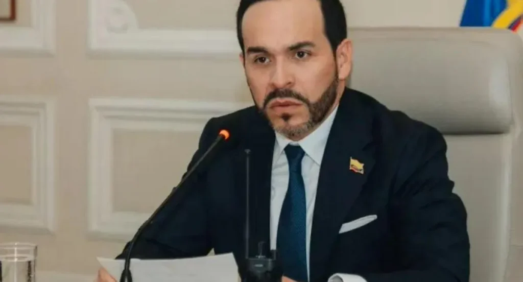 El Gobierno Nacional expidió el Decreto 1387 del 9 de septiembre de 2026, mediante el cual suspendió temporalmente la aplicación de una disposición de la Ley 715 de 2001 relacionada con los recursos del Sistema General de Participaciones (SGP) destinados al sector educativo.