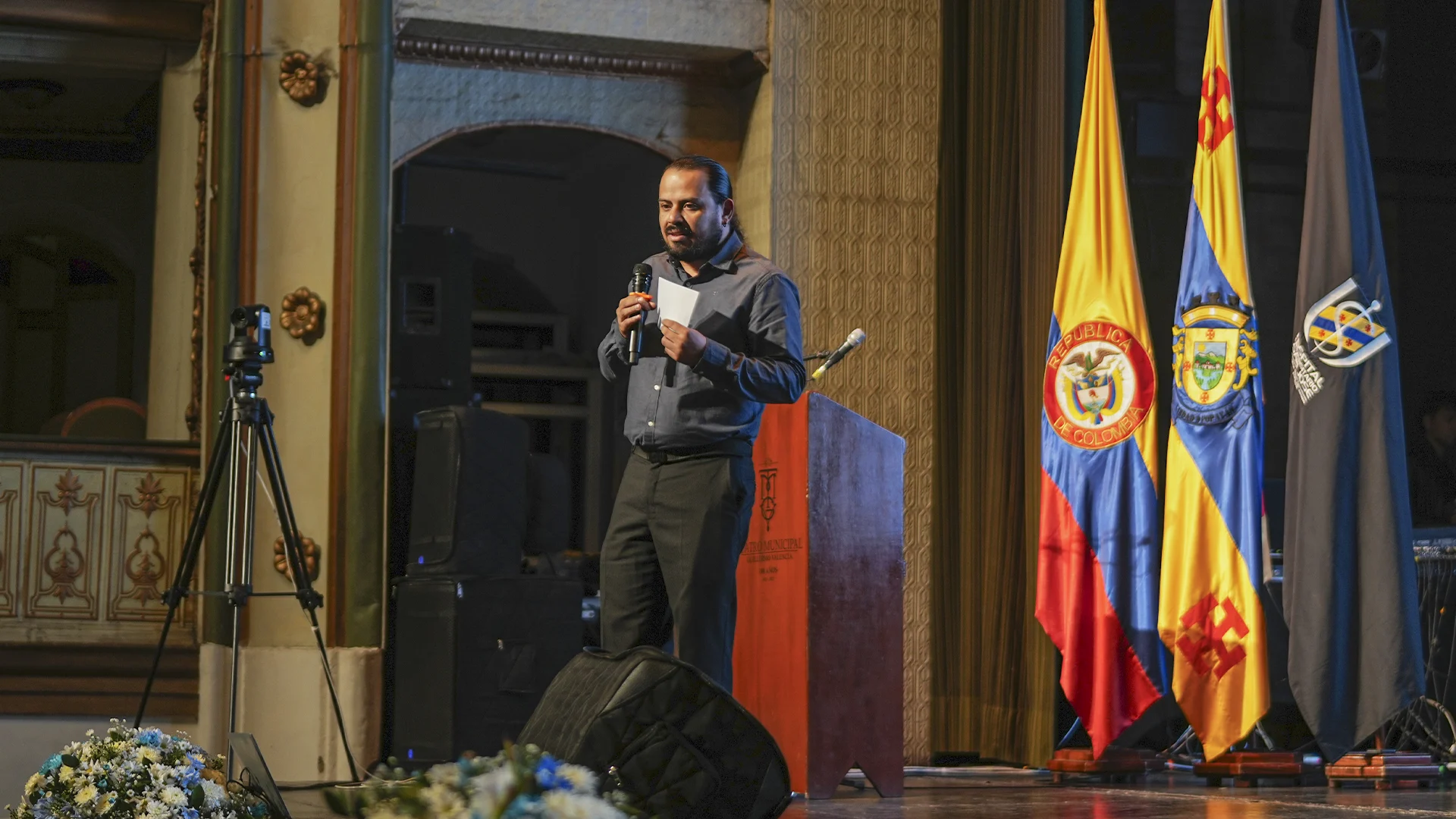 La Institución Universitaria Colegio Mayor del Cauca UNIMAYOR, tuvo una destacada participación en el V Congreso de Humanización y II Congreso Internacional de Innovación e Investigación, organizado por el Hospital Universitario San José de Popayán, espacio clave para el intercambio de saberes, orientado a transformar la atención y el desarrollo humano desde la academia y la ciencia.