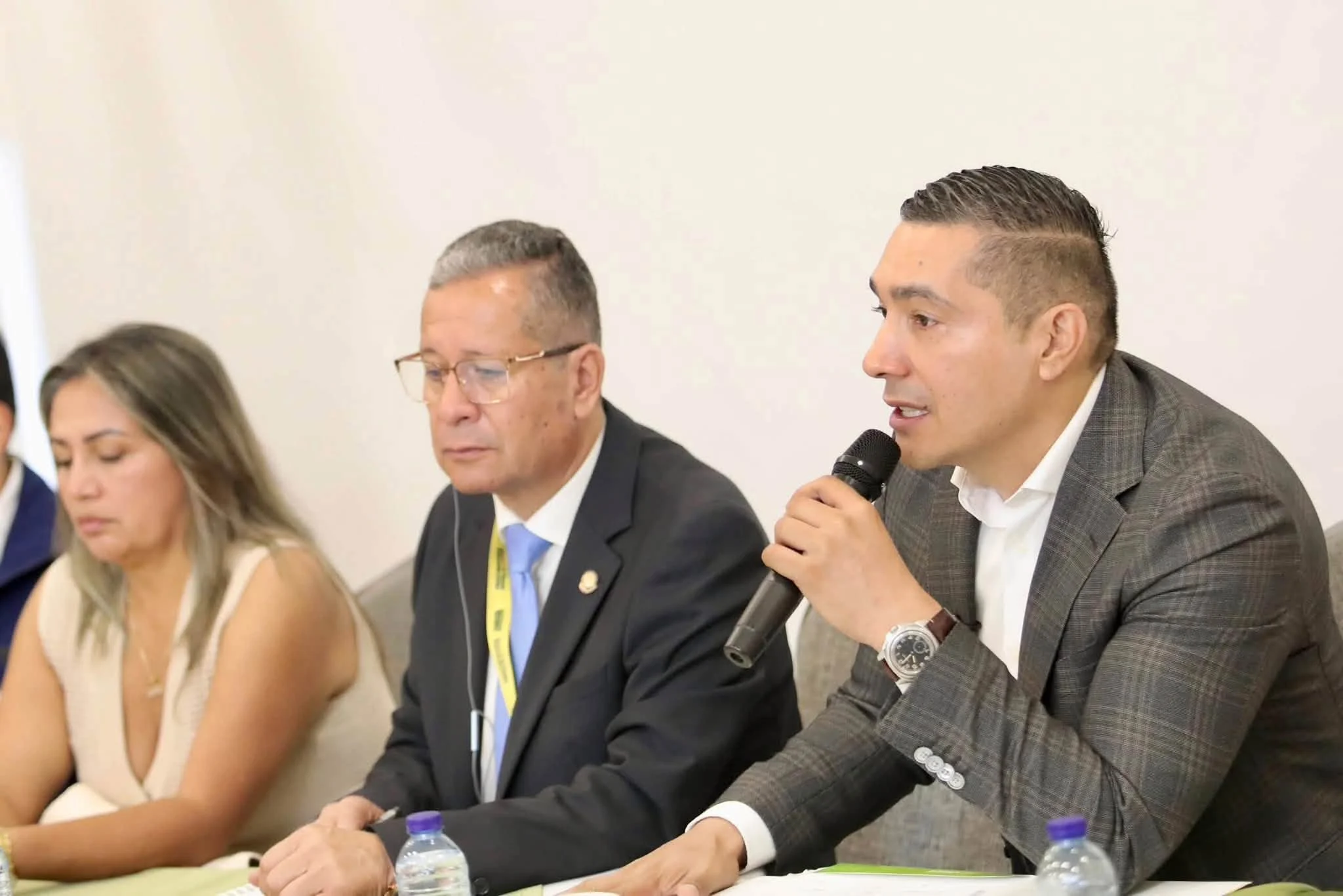 “Una apuesta por garantizar los derechos de nuestra juventud y convertir sus sueños en posibilidades de educación, empleo, emprendimiento, participación y construcción de paz.